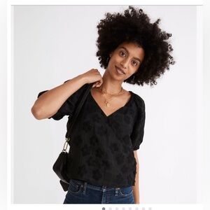 Madewell  Puff Sleeve Wrap Top in Floral Jacquard🖤🖤 NWOTa🖤🖤